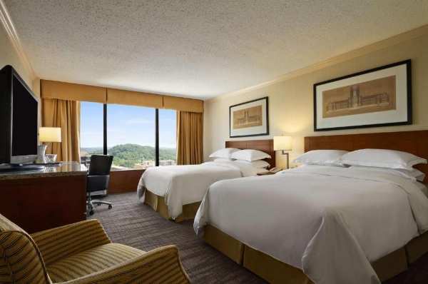 Hilton Knoxville image 16